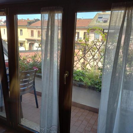 The Boheme Vintage Junior Suite ---- Cozy & Quiet & Comfortable With Private Bathroom & Fully Equipped Kitchenette & Cozy Balcony - Lift To 4Th Floor - Metro' Verde -Green Subway Porta Genova Милано Екстериор снимка